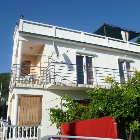 Apartmani Tariba Banjol エクステリア 写真