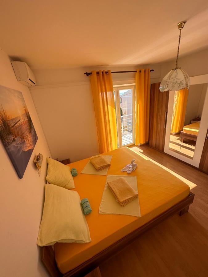 Apartmani Tariba Banjol エクステリア 写真