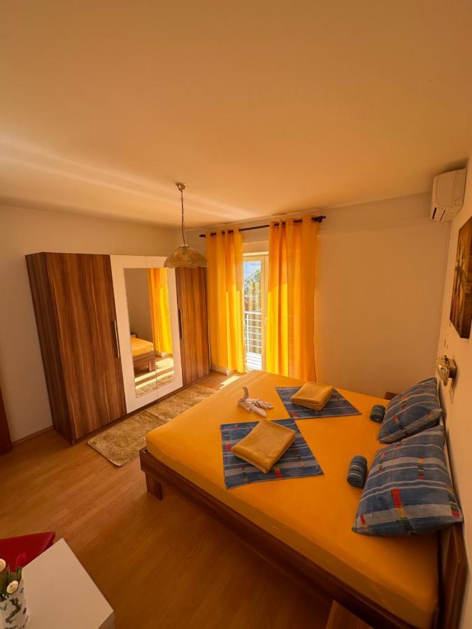 Apartmani Tariba Banjol エクステリア 写真