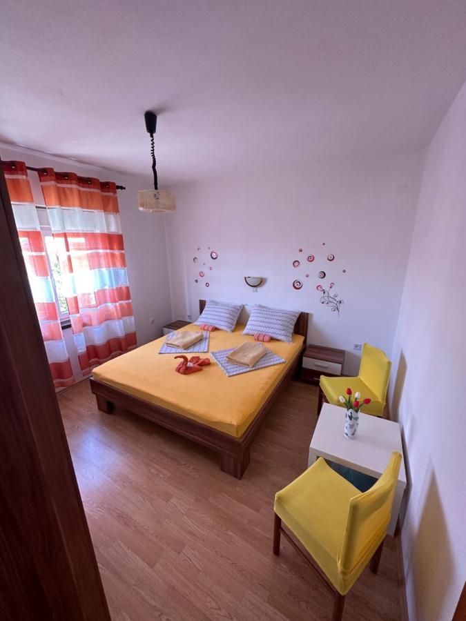 Apartmani Tariba Banjol エクステリア 写真
