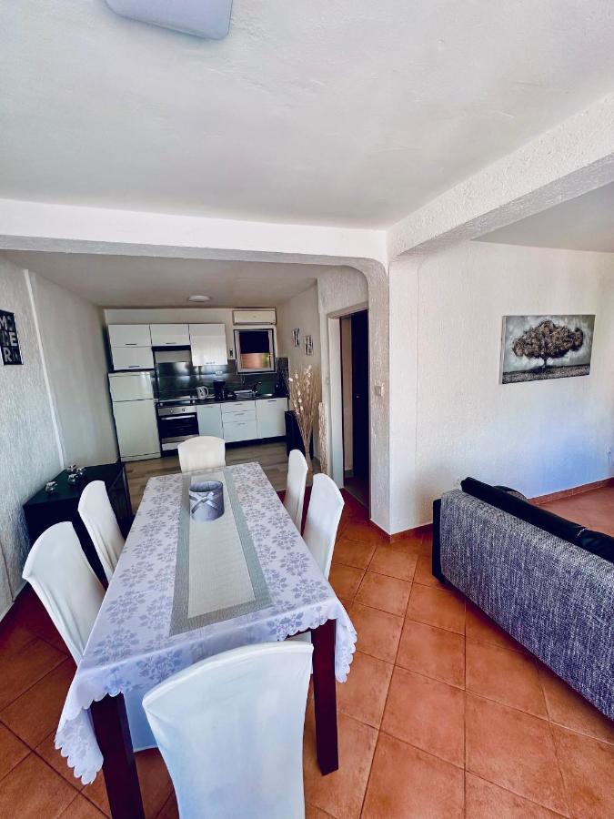 Apartmani Tariba Banjol エクステリア 写真