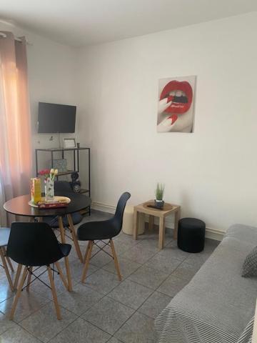 Apartmani Tariba Banjol エクステリア 写真